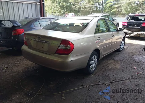 2002 Toyota Camry Le from USA, damaged, VIN 4T1BE32K82U559233